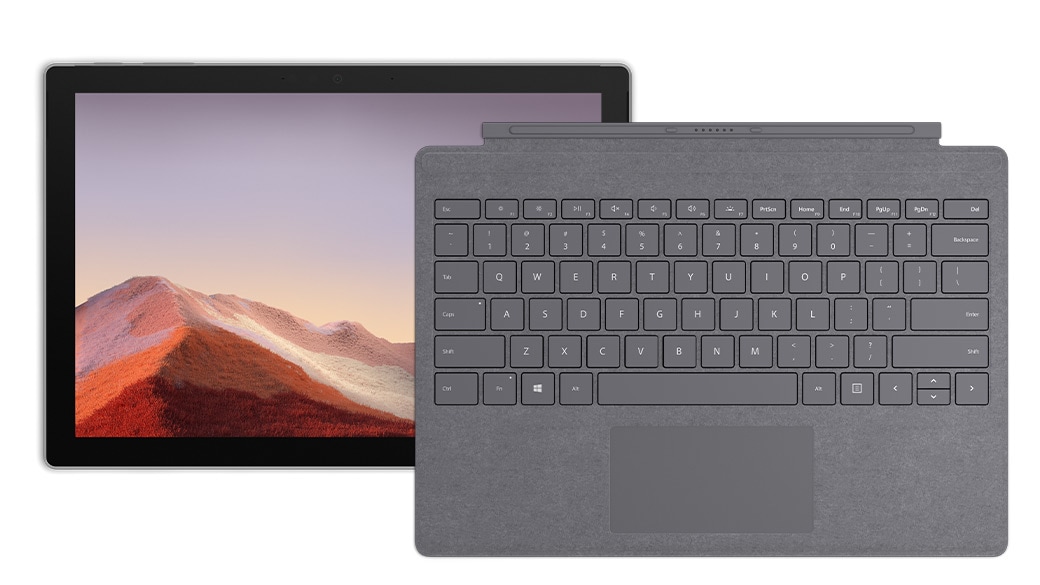 Un computer Surface Pro 7 e una Cover con tasti per Surface