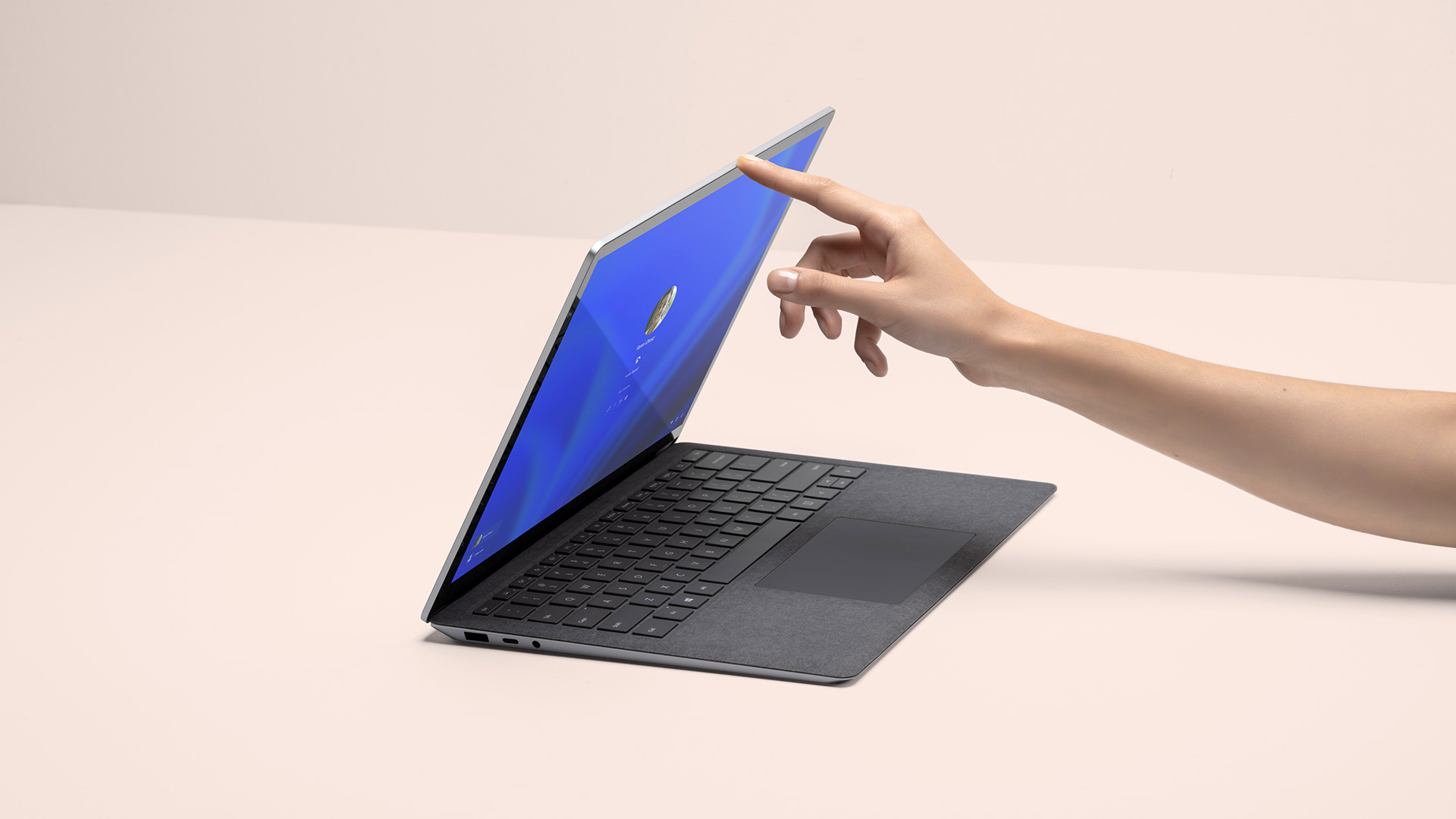 Surface Laptop 4: 軽量ラップトップ - 法人向け Microsoft Surface