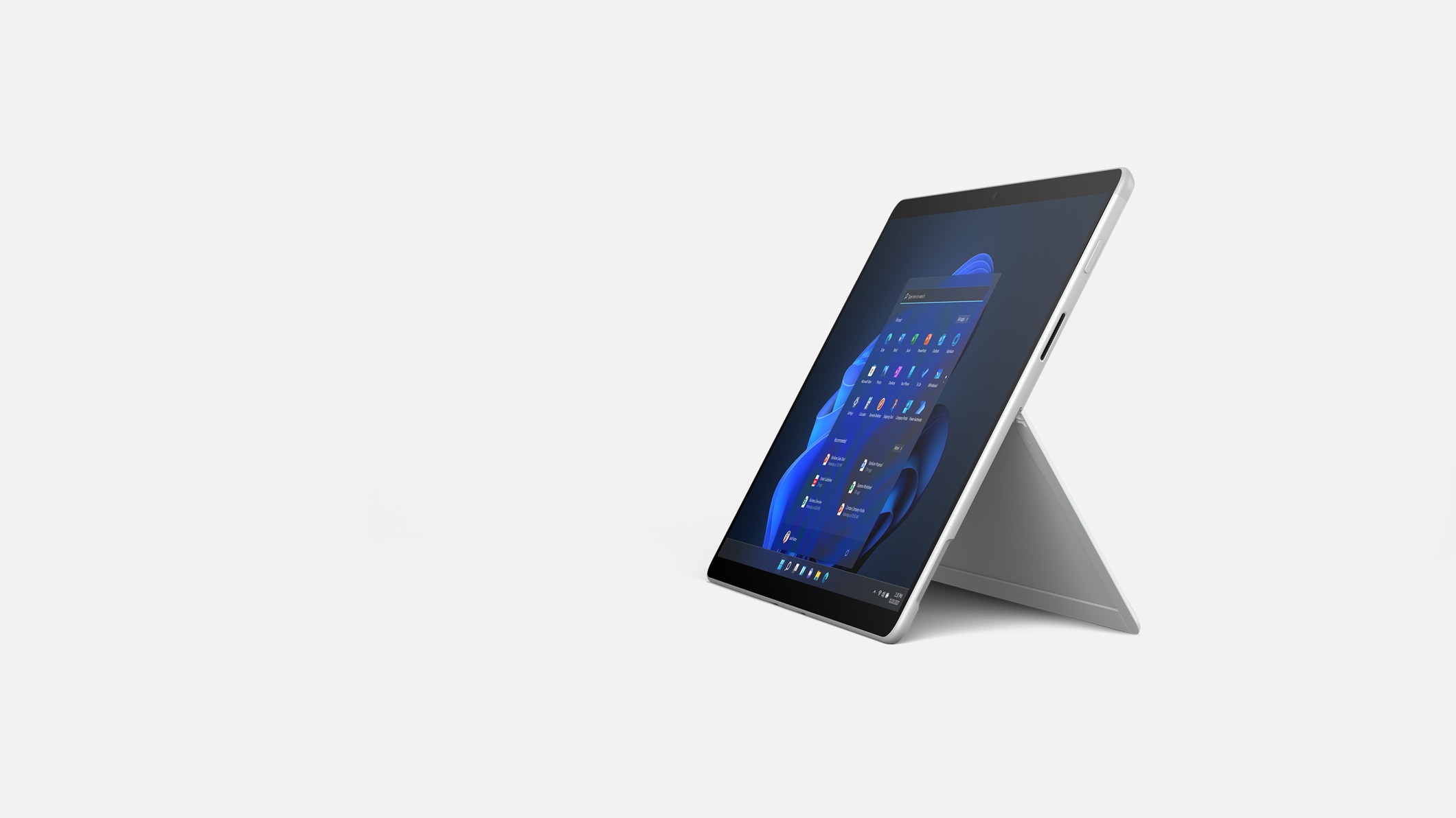 Platinanvärinen Surface Pro X yrityksille.