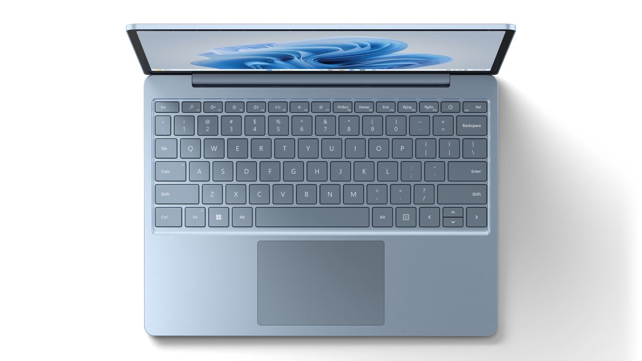 Surface Laptop Go 3を購入(12.4 インチ、タッチスクリーン、i5