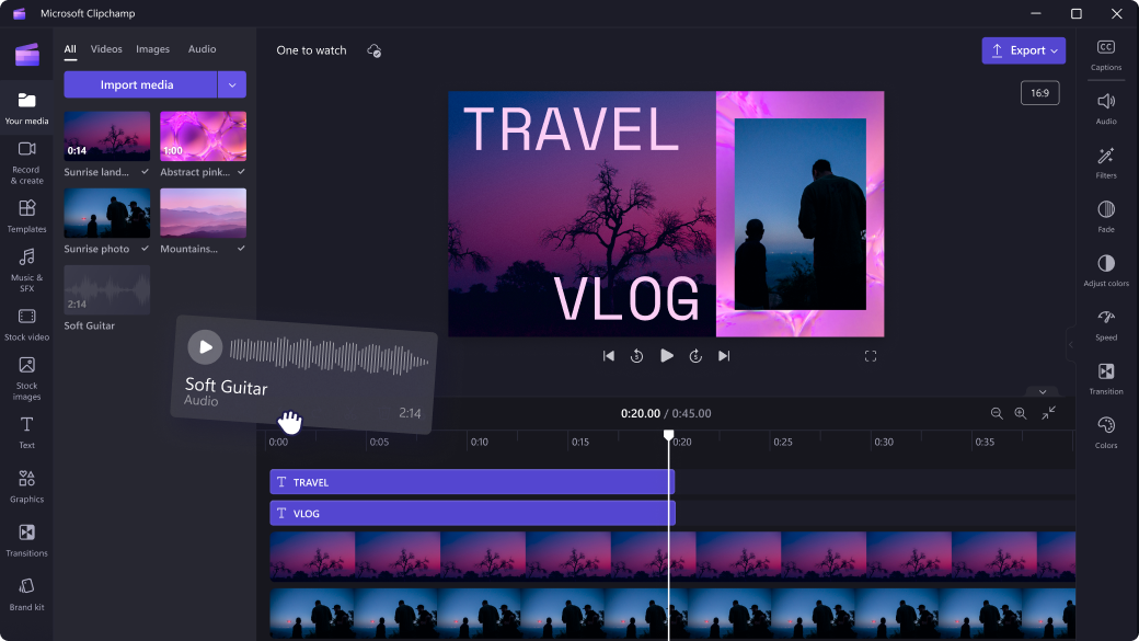Pantalla de Microsoft Clipchamp con contenido multimedia para crear un vlog de viajes