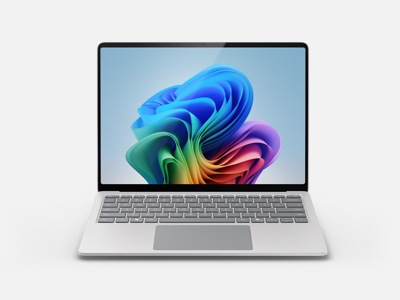 En frontvy av Surface Laptop i färgen Platina.
