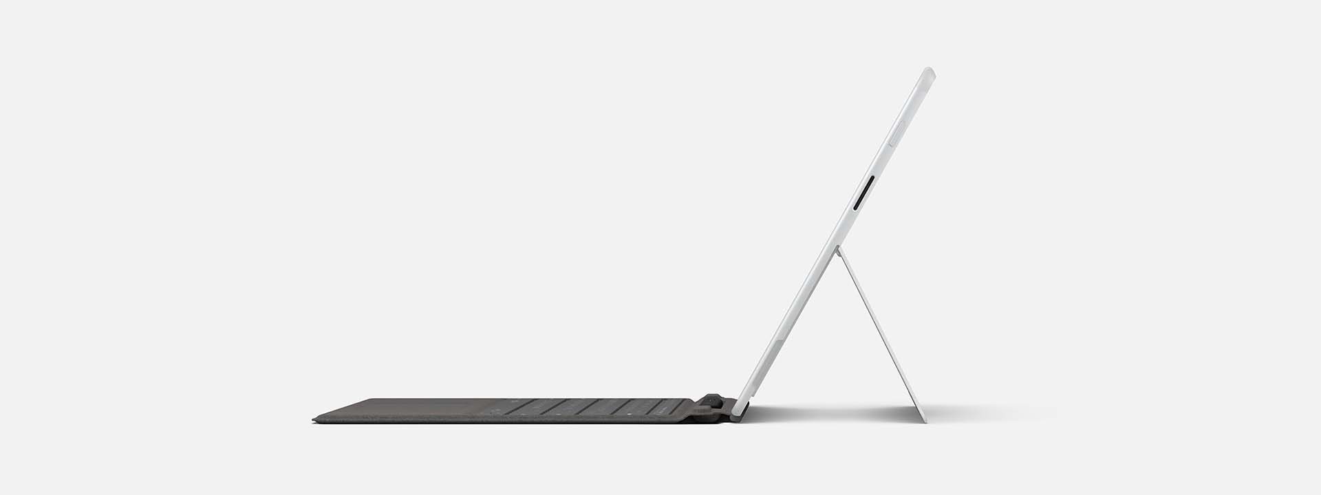 Vedere din profil a redării dispozitivului Surface Pro X