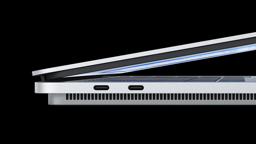 Krupni plan priključaka uređaja Surface Laptop Studio.