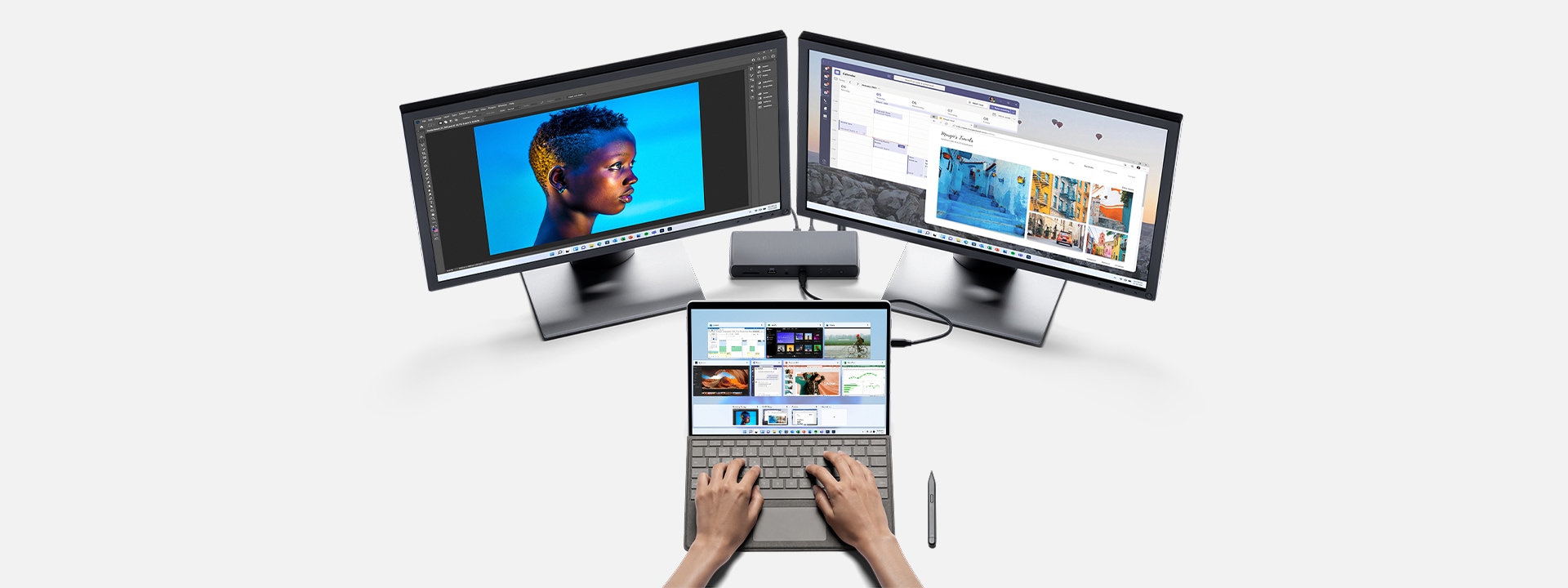 Surface Pro 8 ที่เชื่อมต่อกับจอภาพคู่และใช้ Adobe