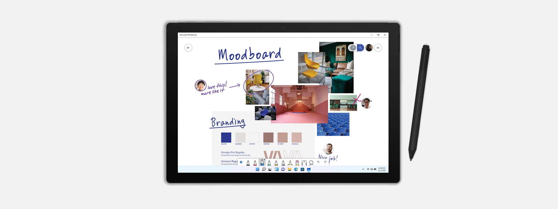 جهاز Surface Pro 7+ يستخدم Whiteboard مع قلم Surface.