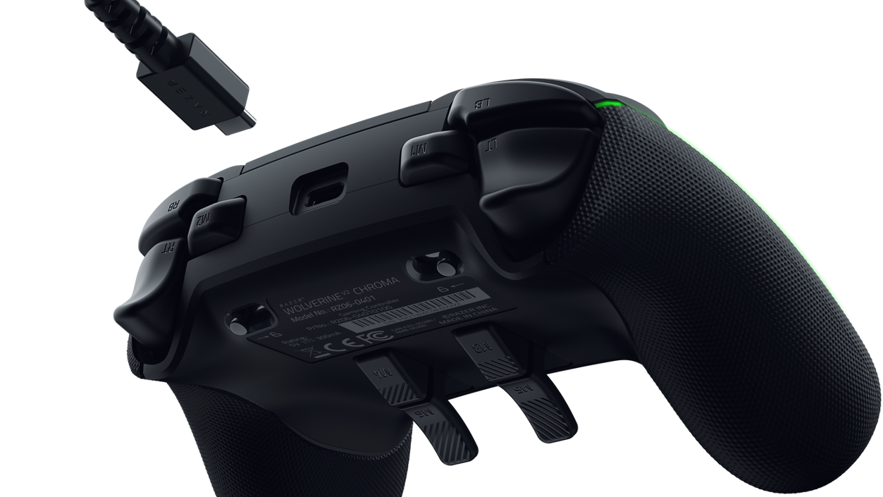 Razer Wolverine V2 Chroma Wired Gaming Controller for Xbox Series X