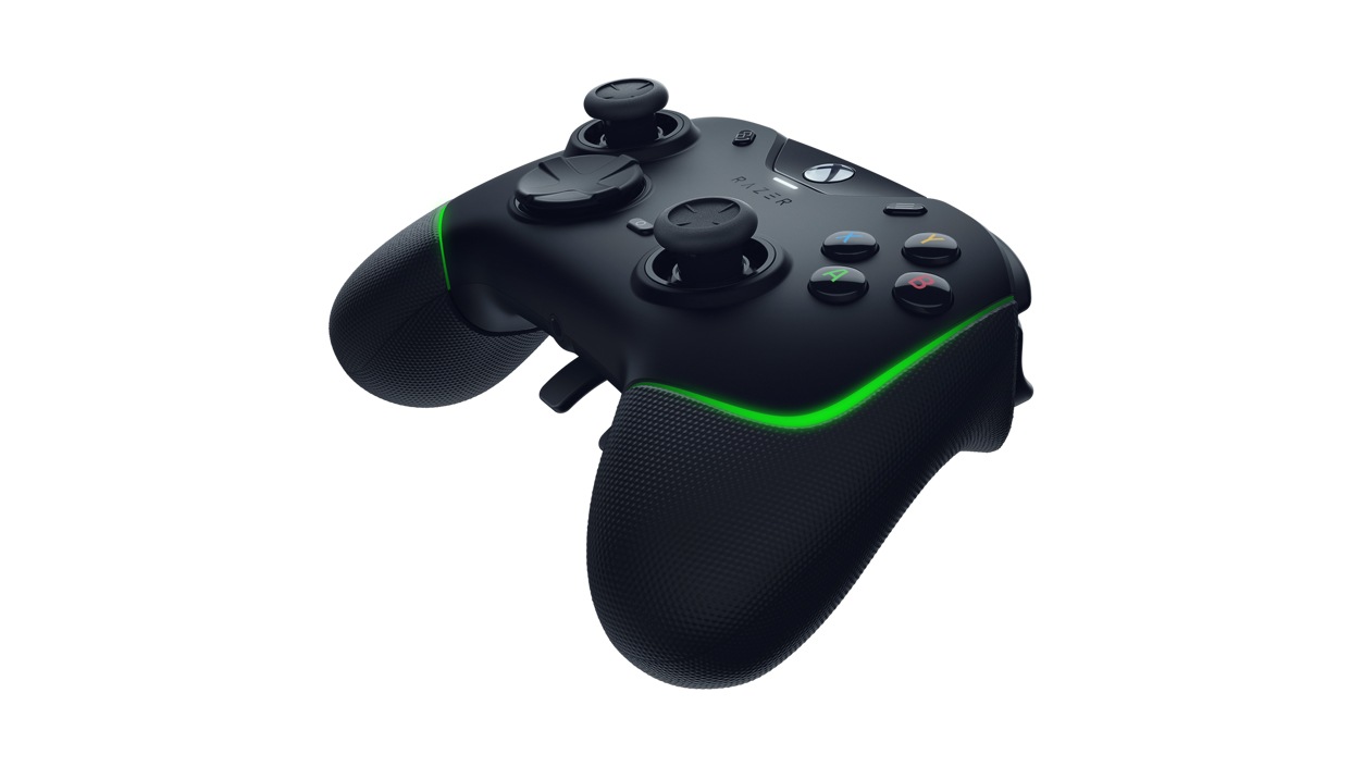 Razer Wolverine X Series Wired Chroma Xbox Gaming V2 for Controller