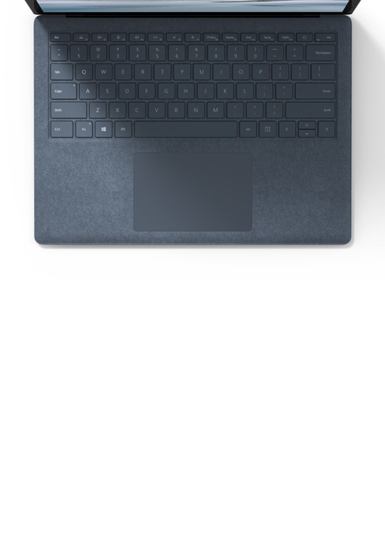 アイス ブルーの Alcantara 素材の Surface Laptop 4 のクローズアップ